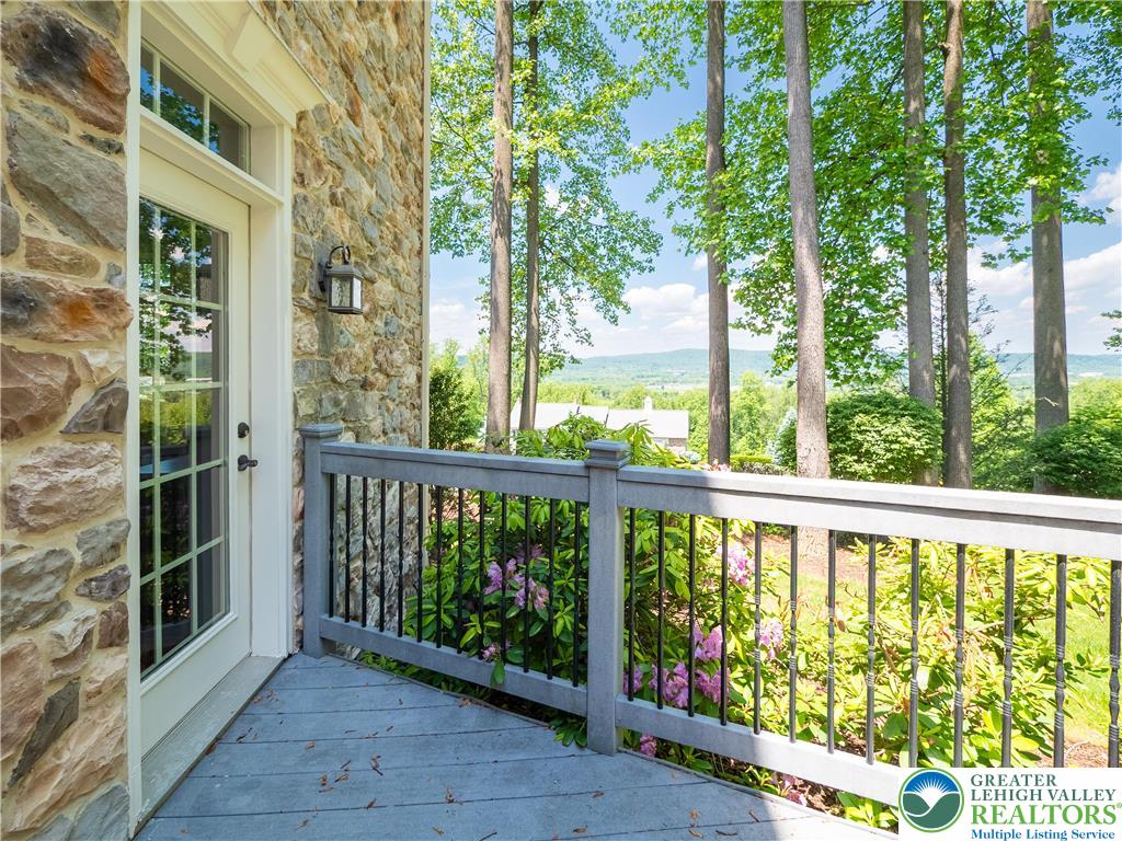 5355 Saucon Ridge Road