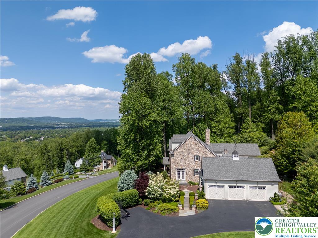 5355 Saucon Ridge Road