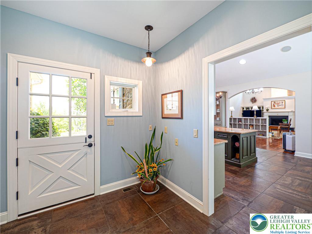 5355 Saucon Ridge Road