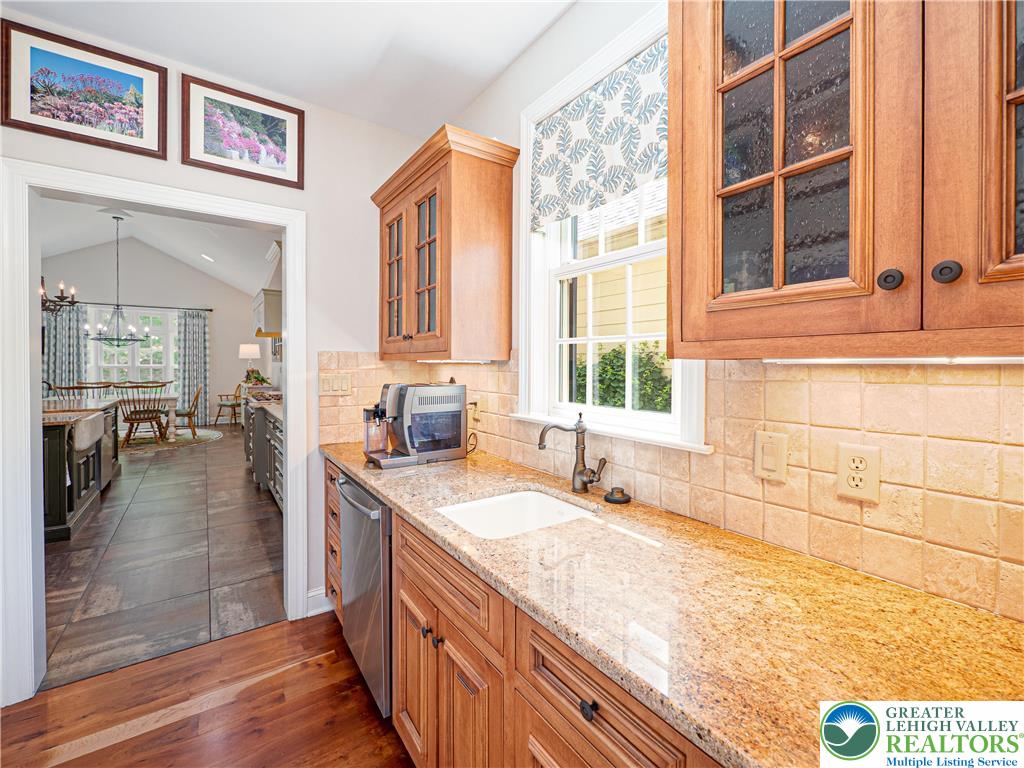 5355 Saucon Ridge Road