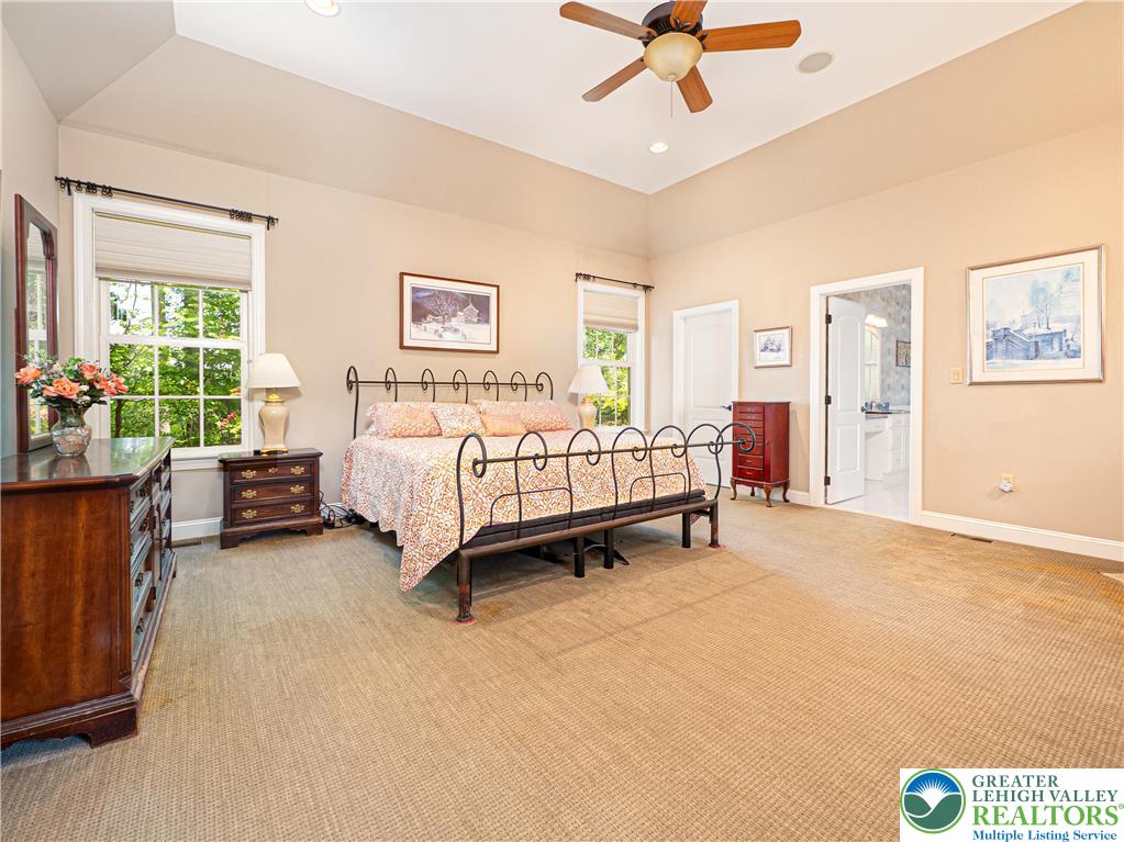 5355 Saucon Ridge Road