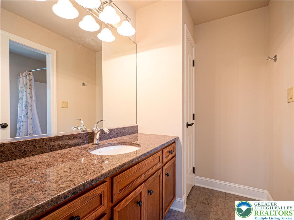5355 Saucon Ridge Road