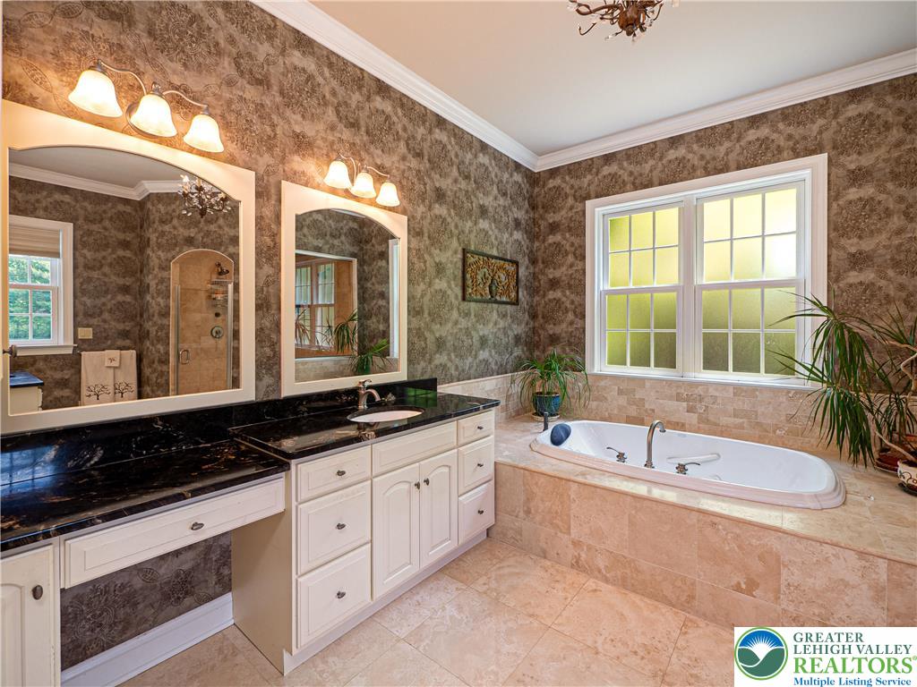 5355 Saucon Ridge Road