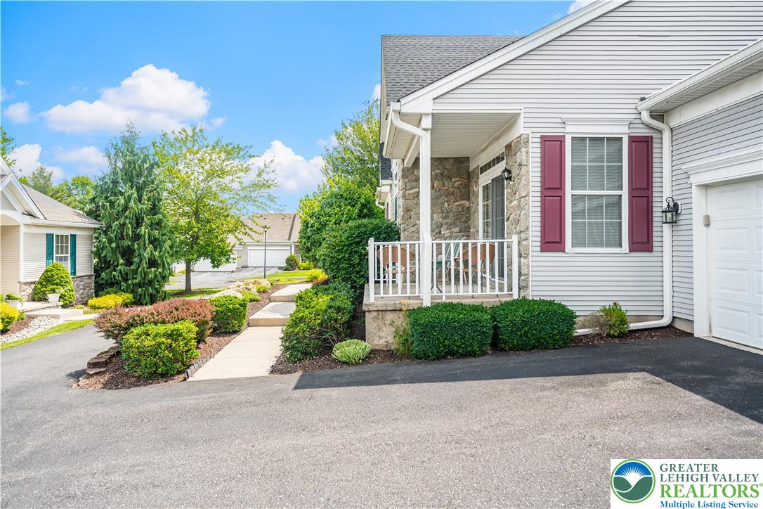 1856 Felicity Lane