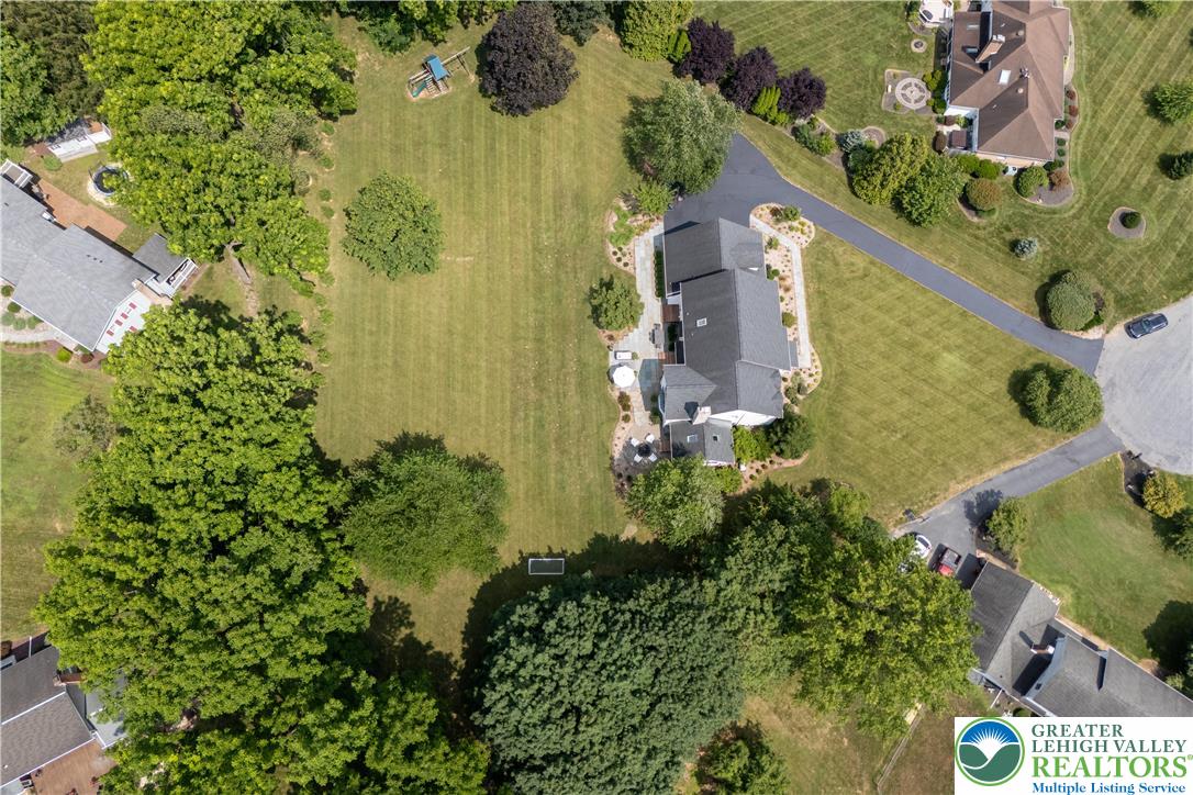 1588 Surrey Road