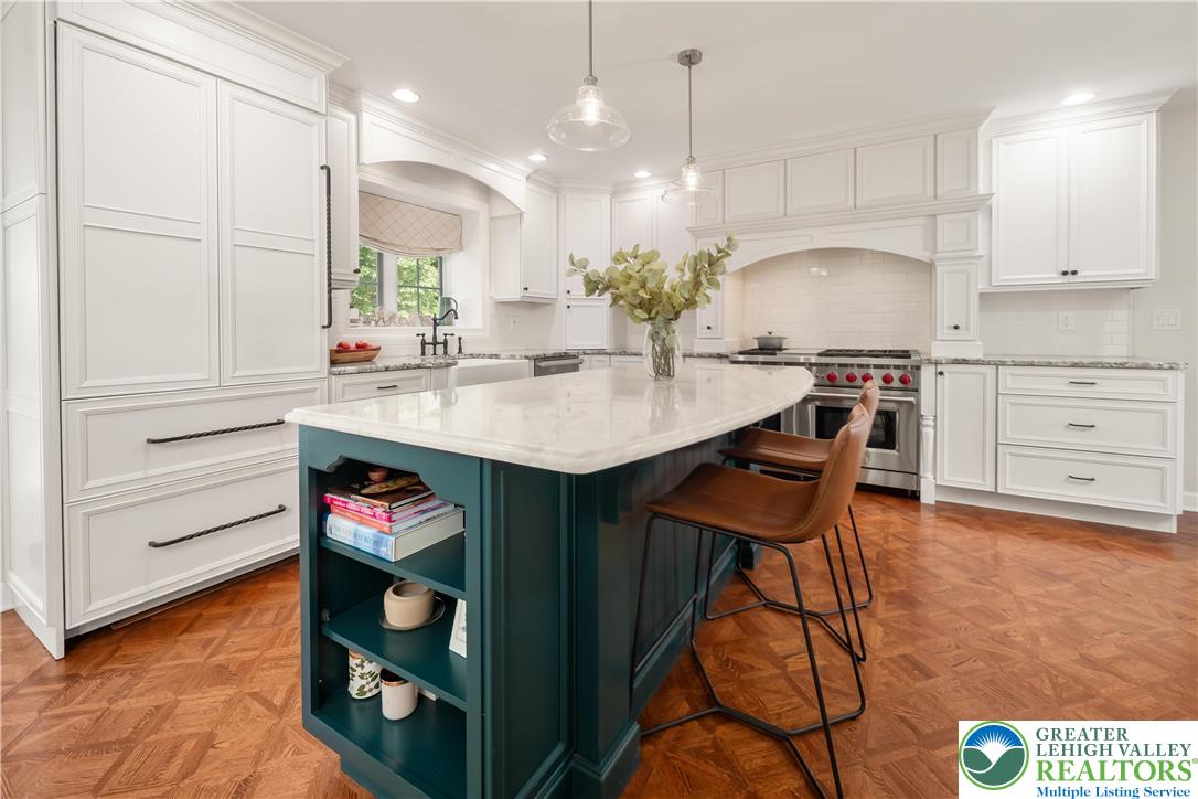 1588 Surrey Road