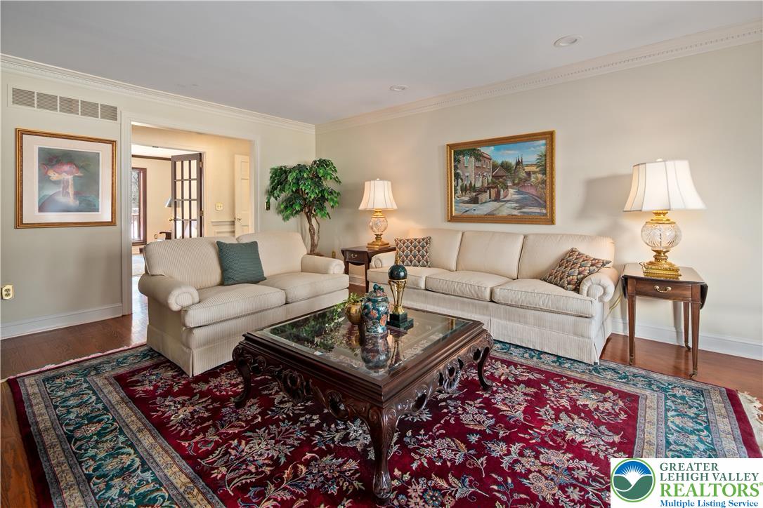 2154 Spring Valley Road