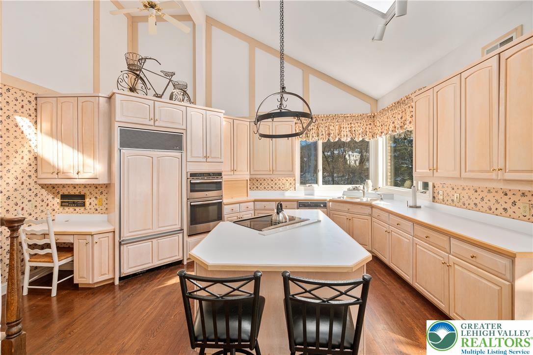 2154 Spring Valley Road