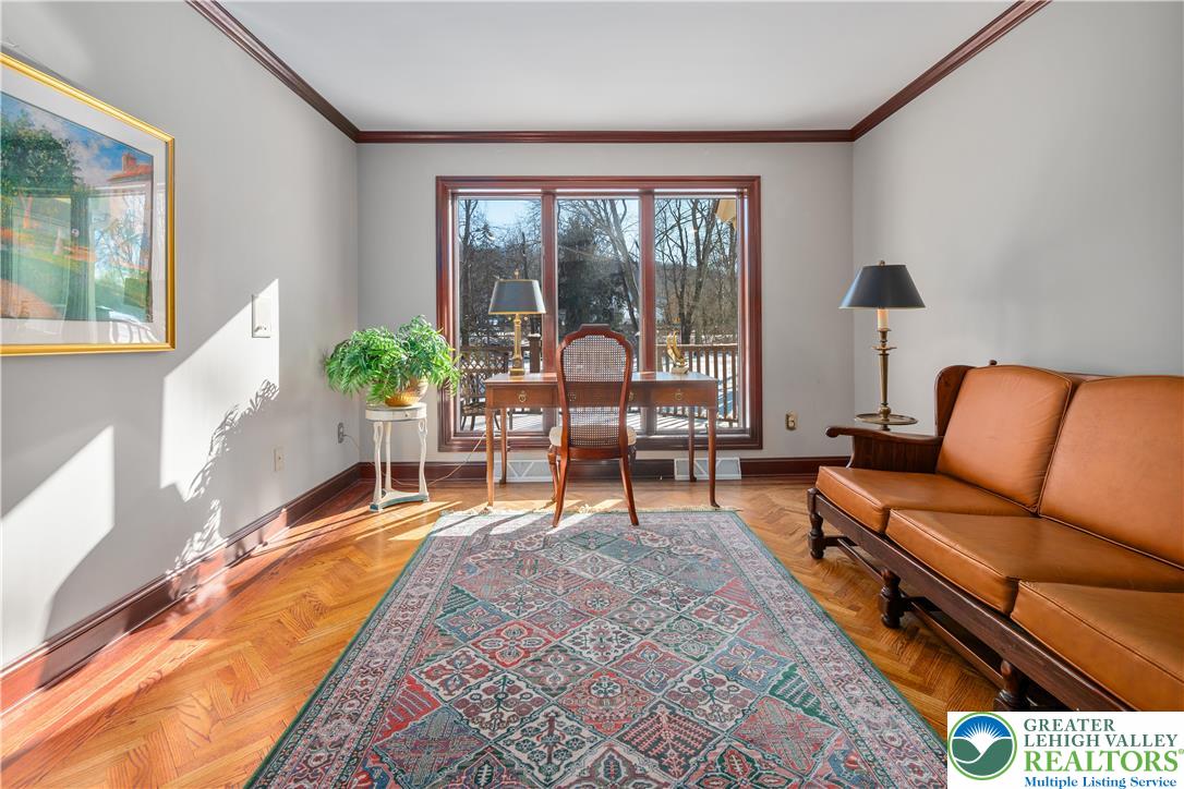 2154 Spring Valley Road