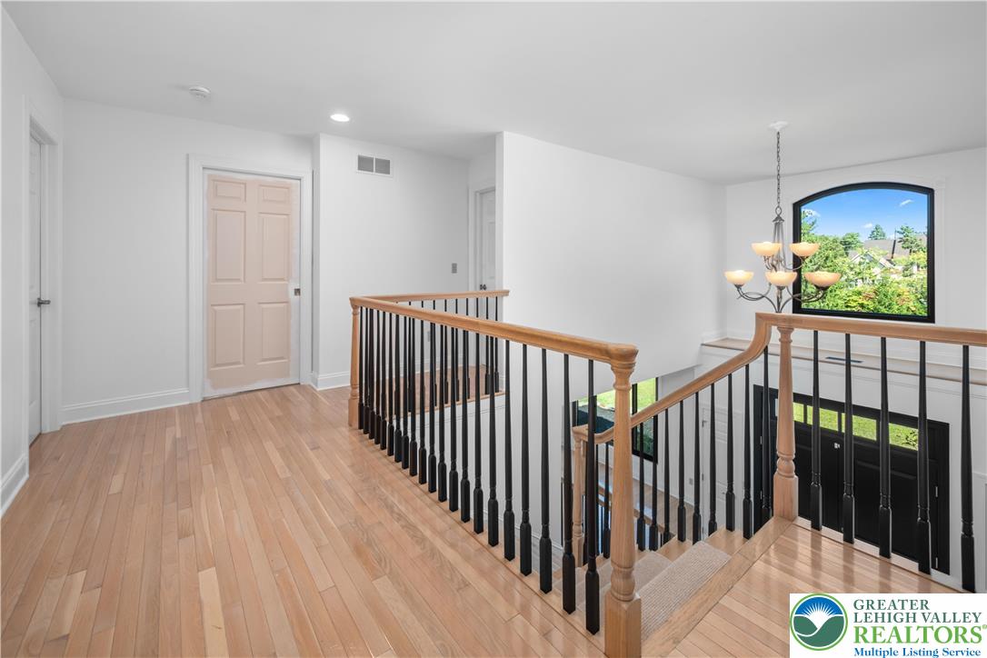 1944 Obriens Court