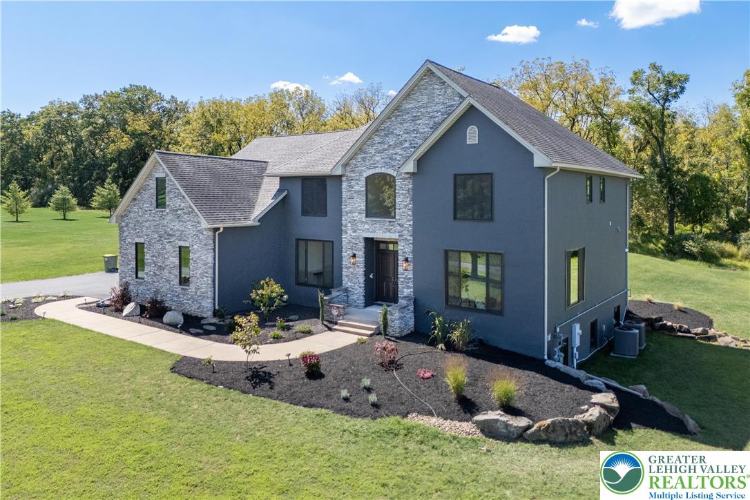1944 Obriens Court