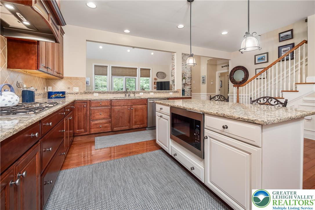 1938 Carriage Knoll Drive