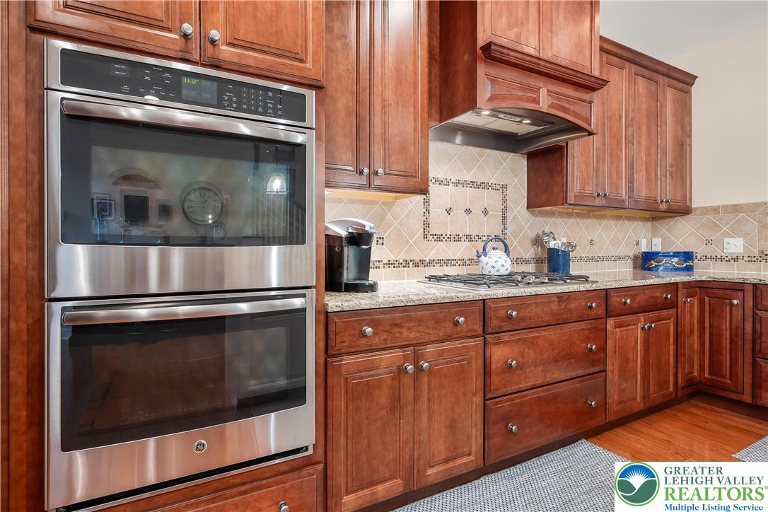 1938 Carriage Knoll Drive