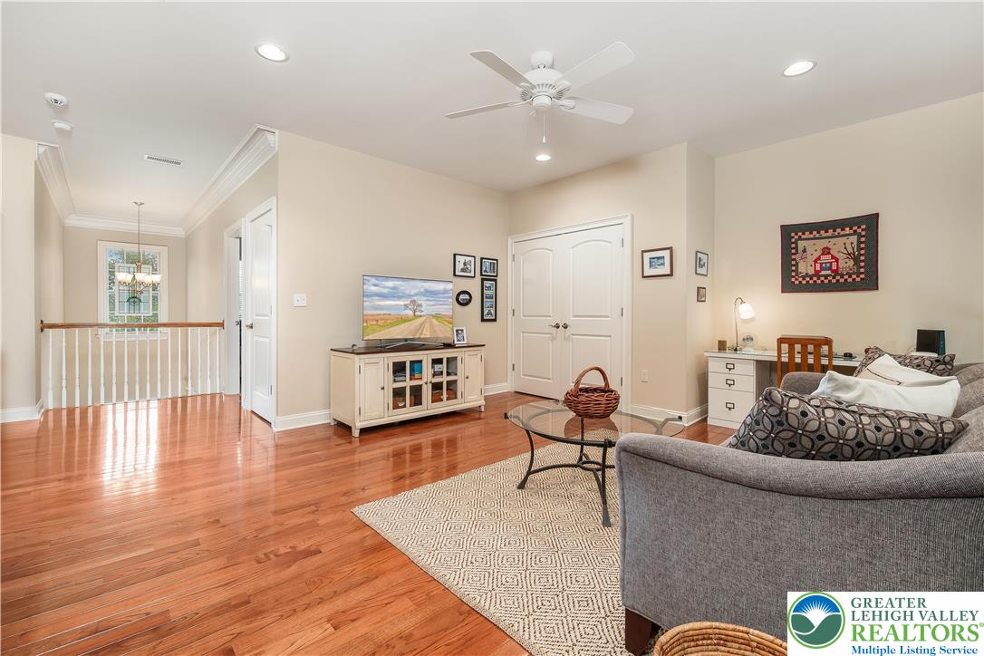 1938 Carriage Knoll Drive