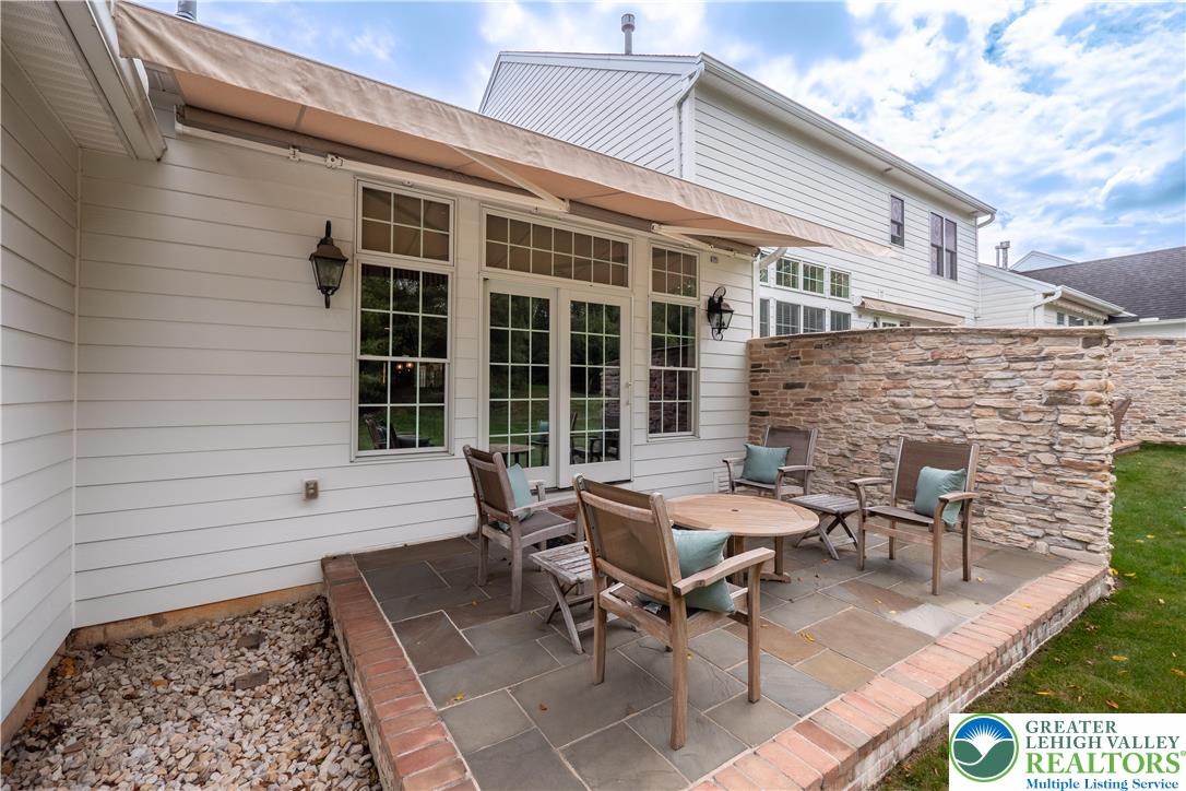 1938 Carriage Knoll Drive