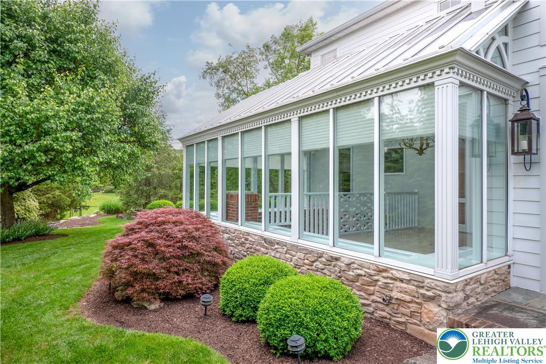 1908 Carriage Knoll Drive