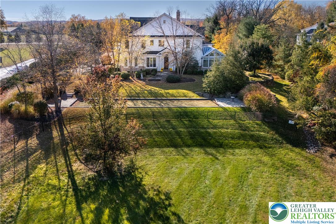 1908 Carriage Knoll Drive