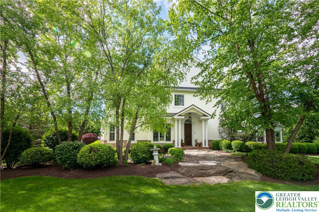 1908 Carriage Knoll Drive