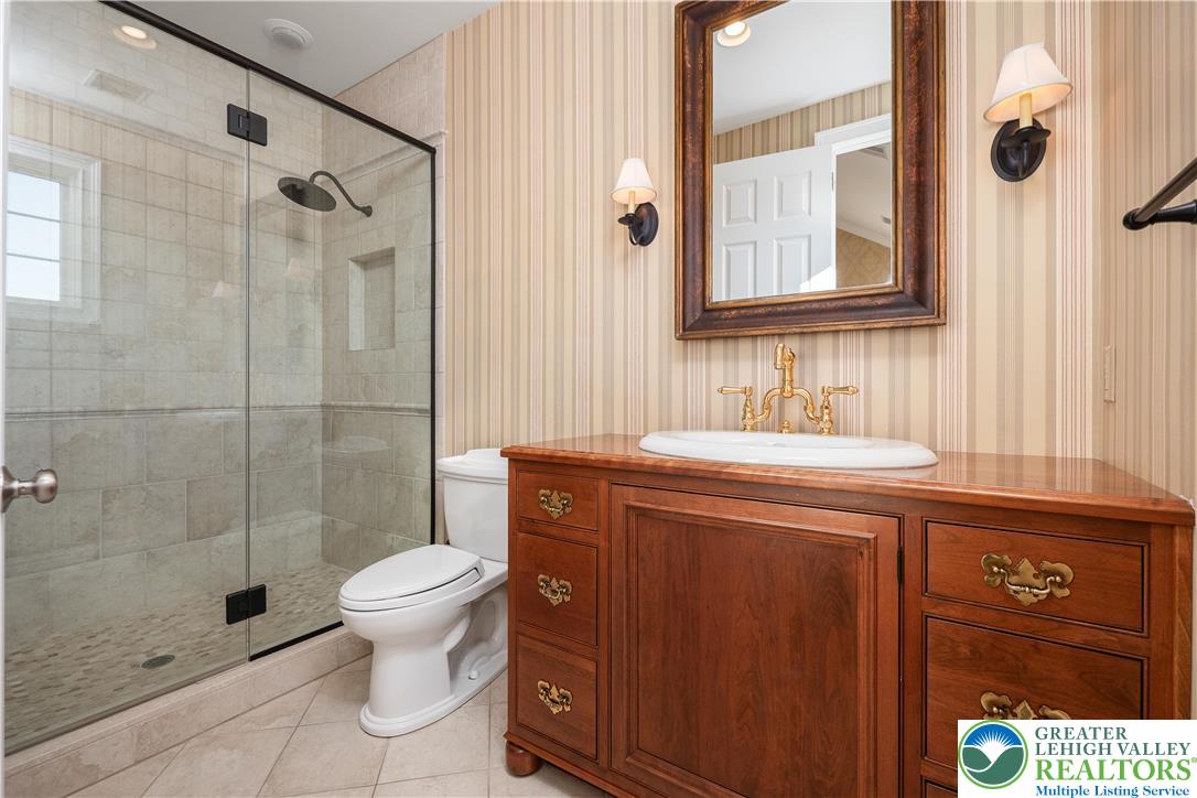 1908 Carriage Knoll Drive