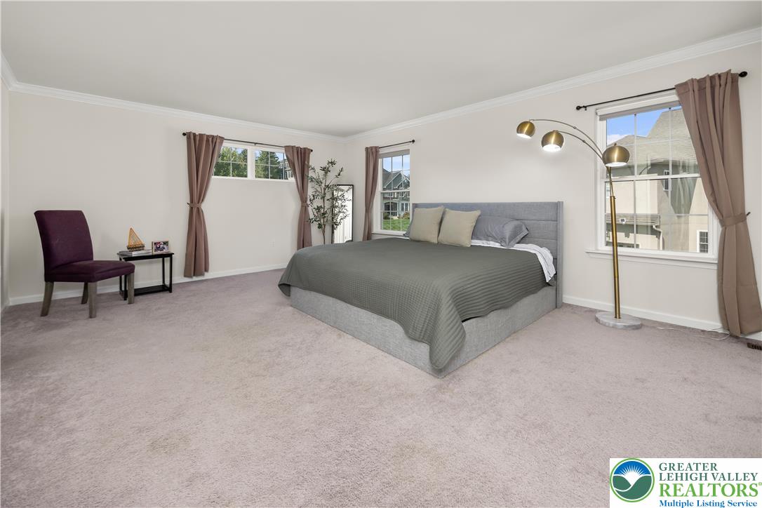 2 Creek View Court