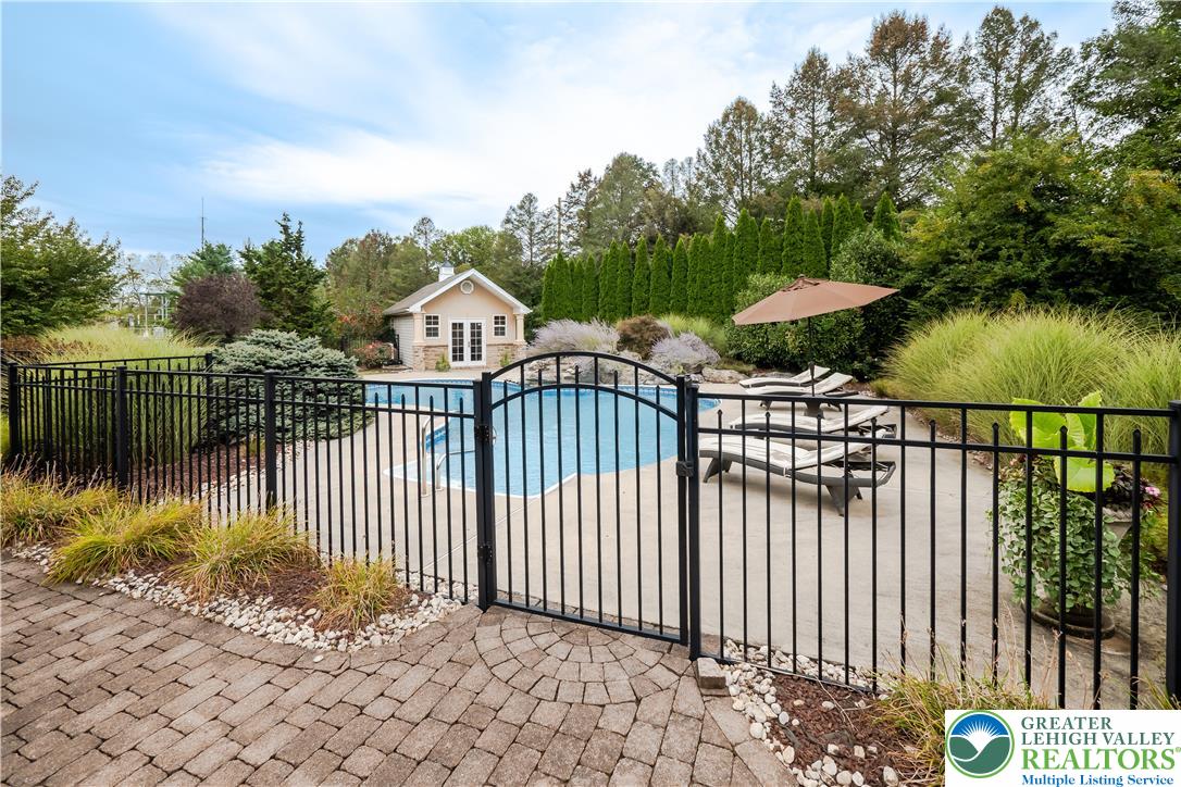 4064 Autumn Ridge Road