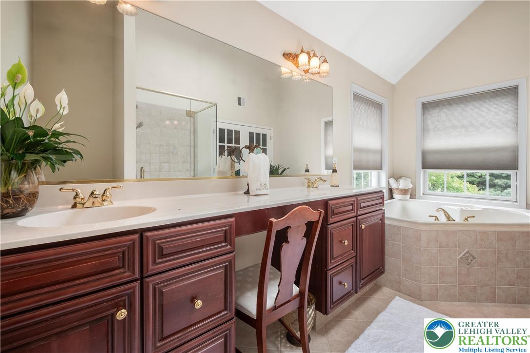 4064 Autumn Ridge Road