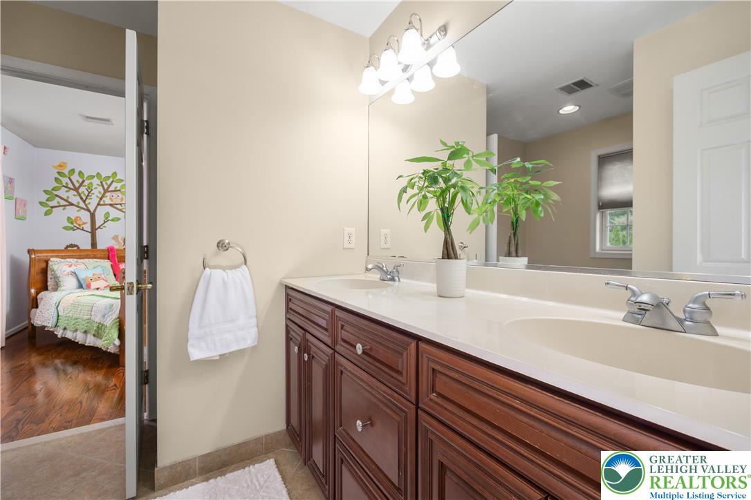 4064 Autumn Ridge Road