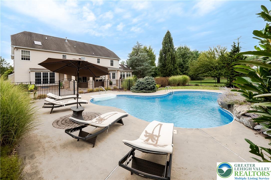 4064 Autumn Ridge Road