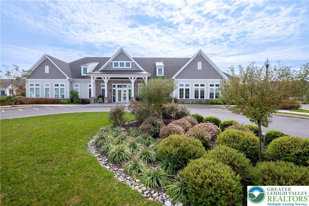 3801 Loyal Lane