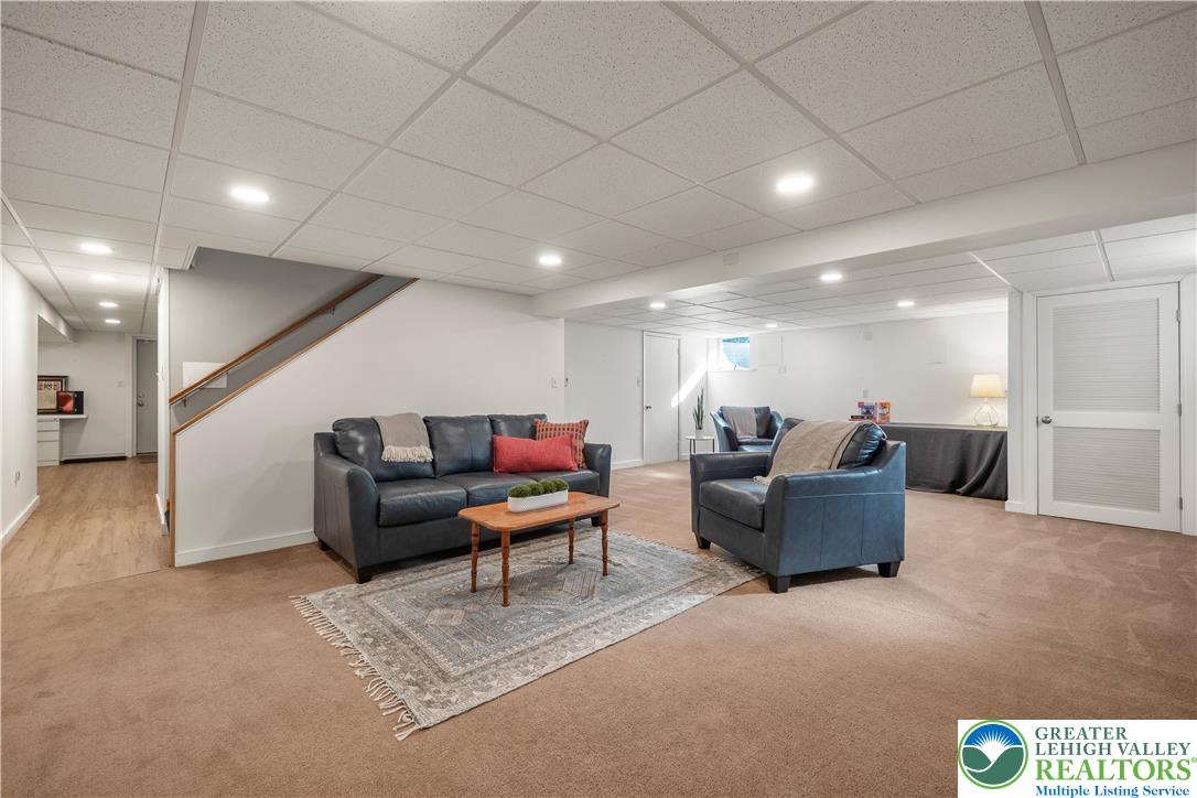 2018 Peppermint Road