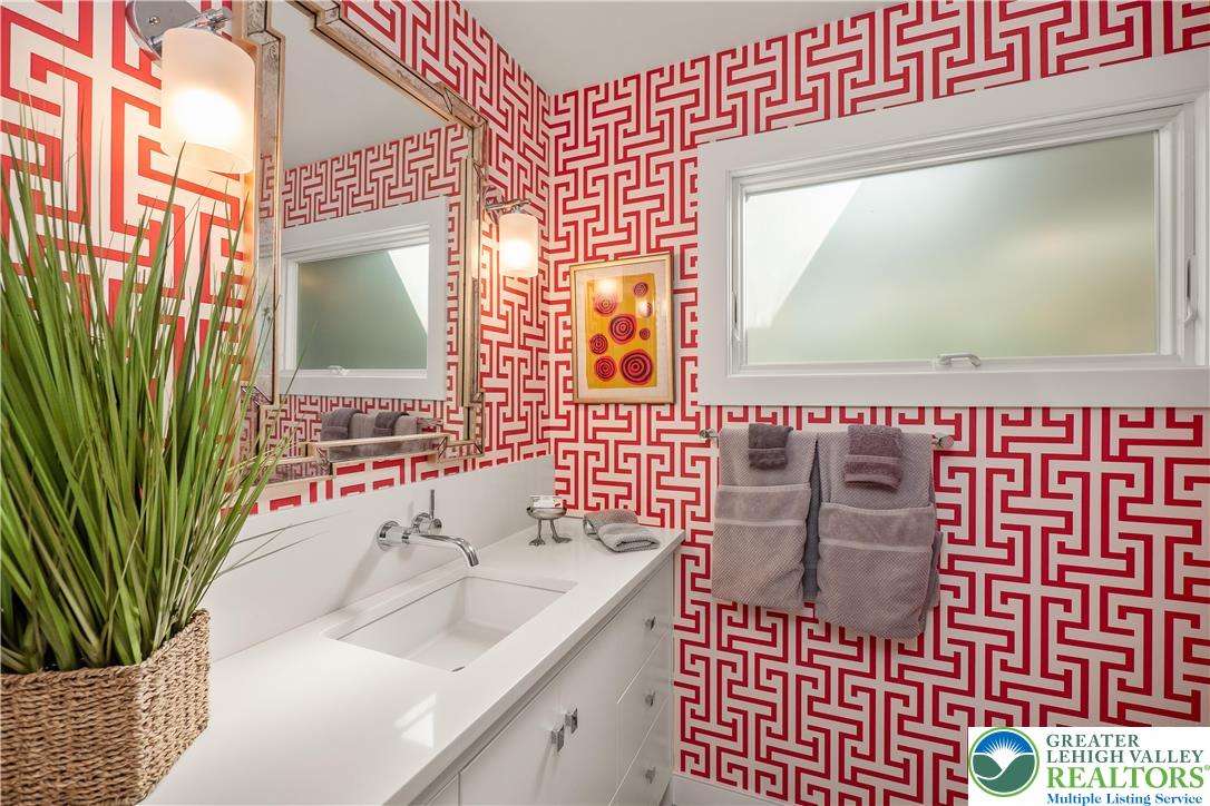 2018 Peppermint Road