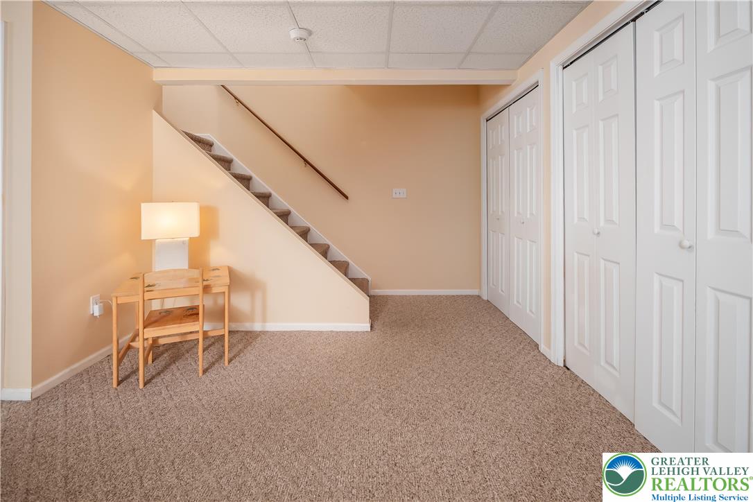 2189 Beechwood Street