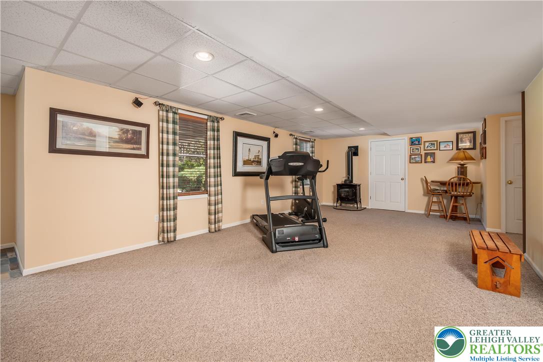 2189 Beechwood Street