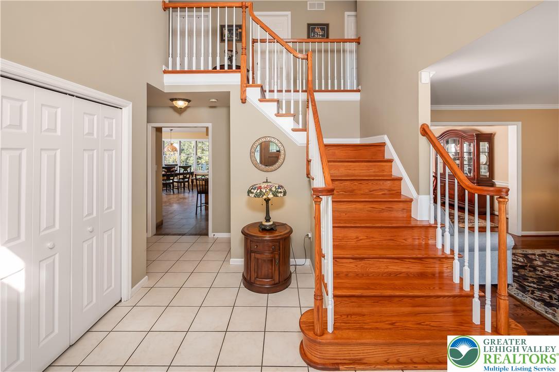 2189 Beechwood Street