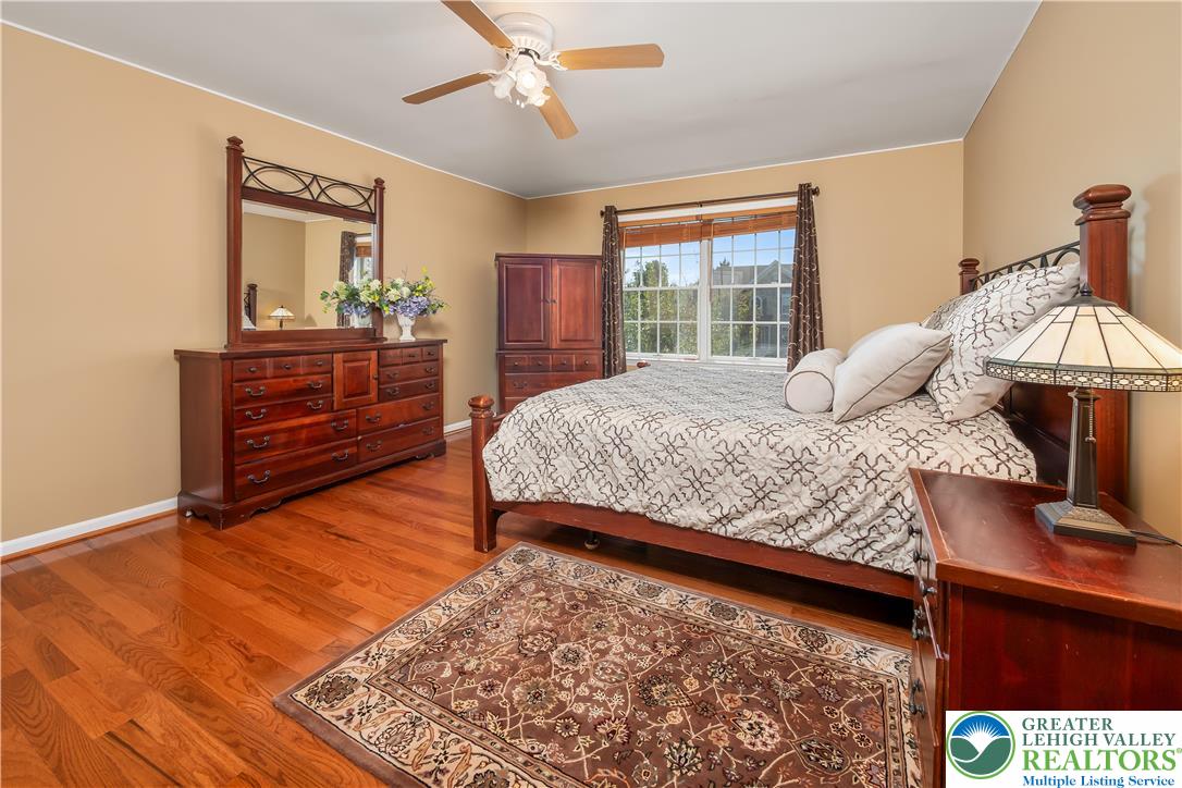 2189 Beechwood Street