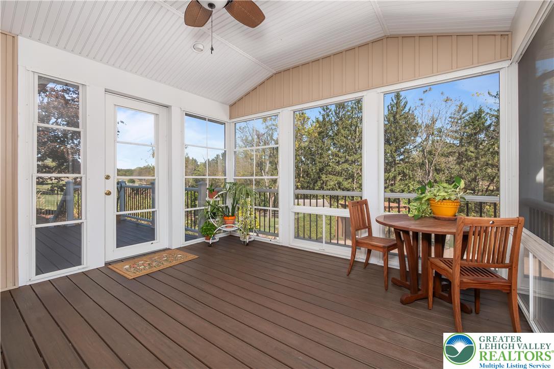 2189 Beechwood Street