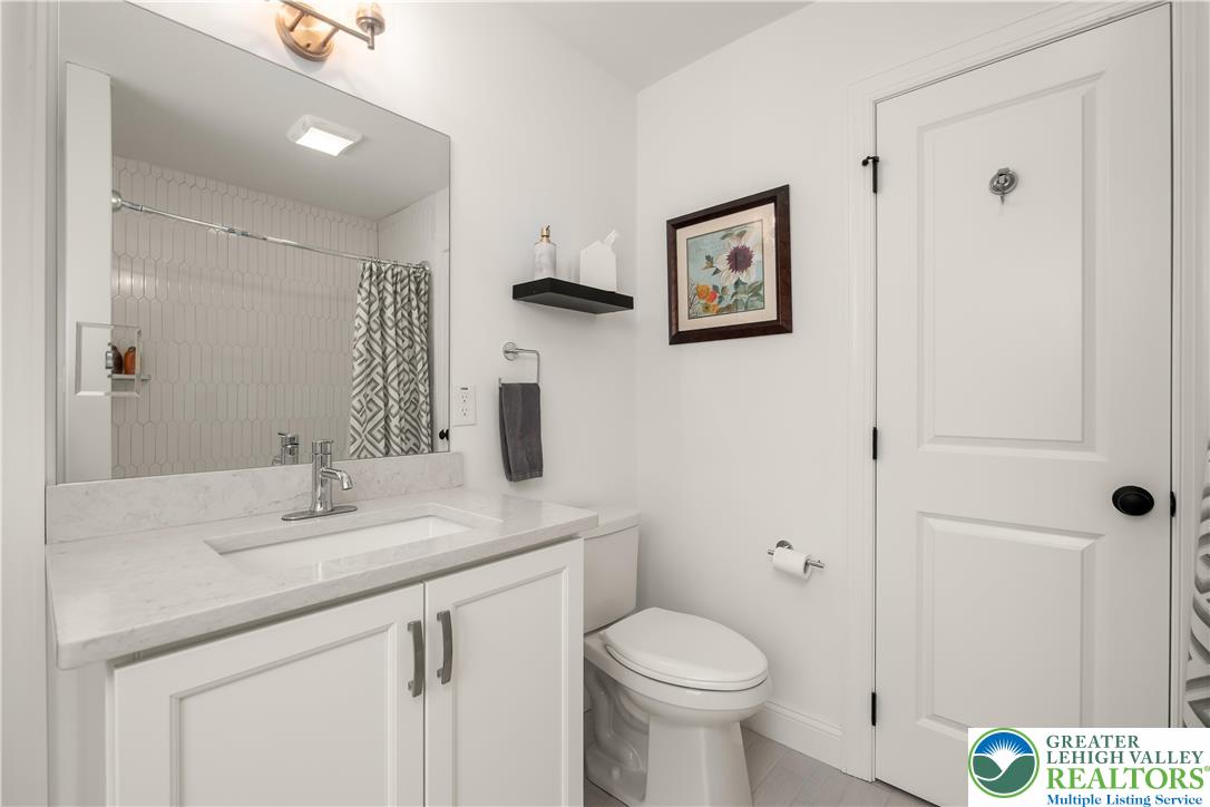 4574 Old Saucon Road