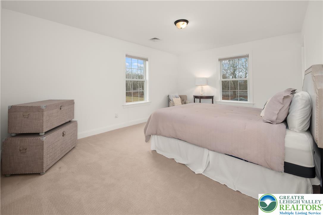 4574 Old Saucon Road