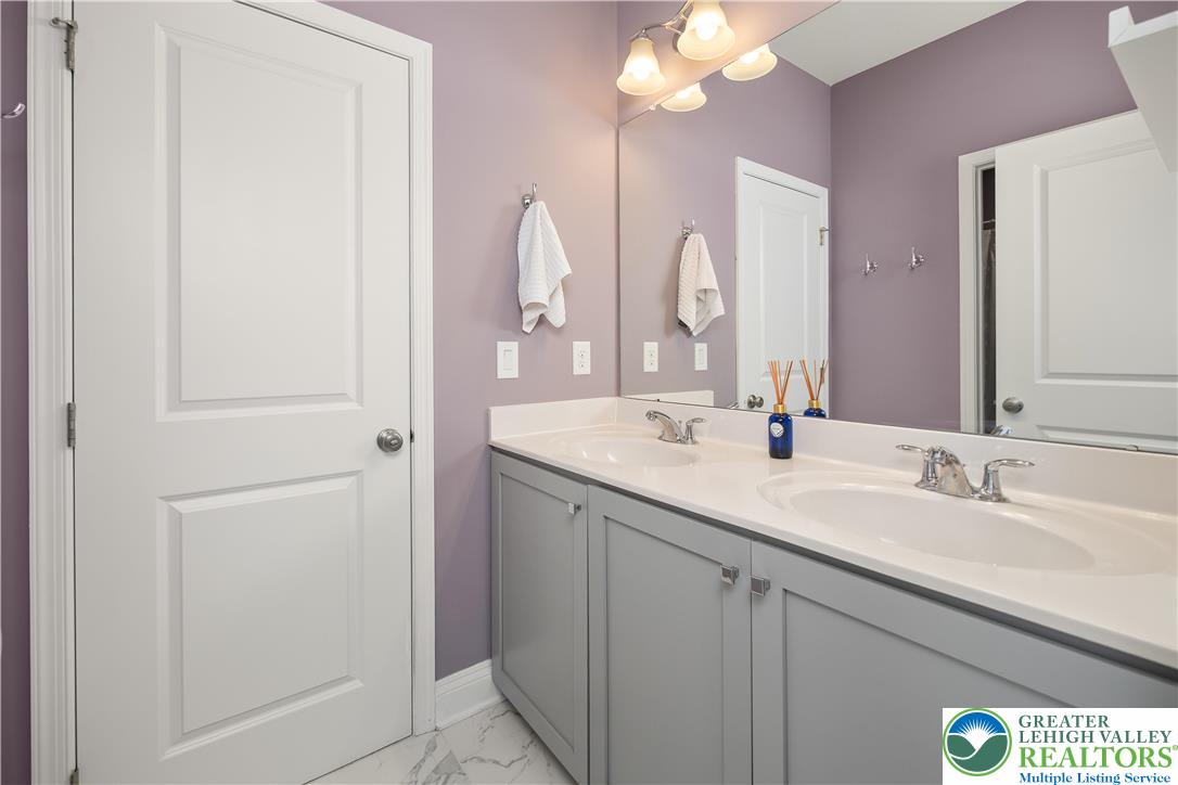 6226 Fox Glove Lane