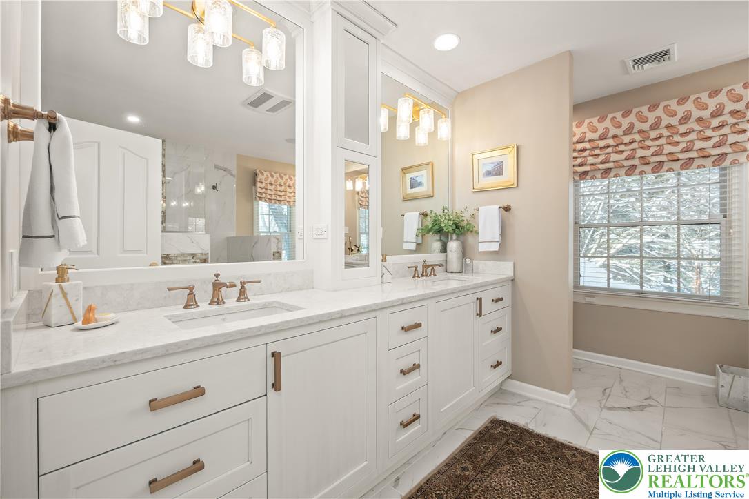 1593 Saucon Valley Road