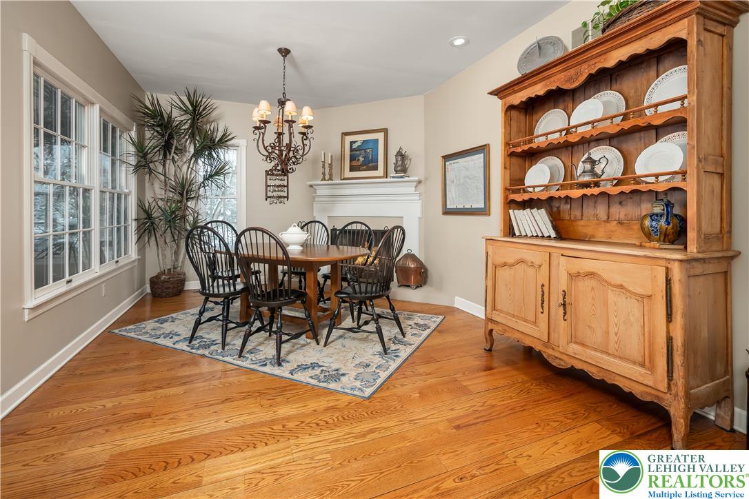 1593 Saucon Valley Road