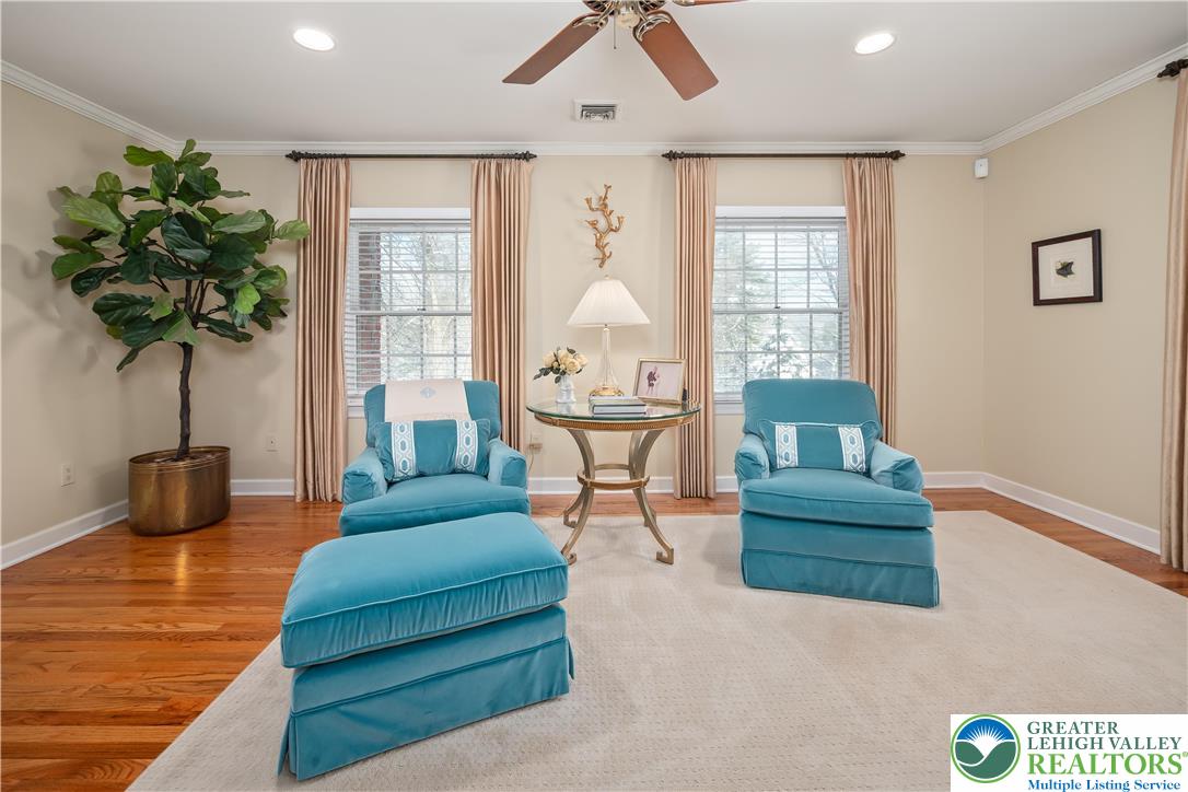 1593 Saucon Valley Road