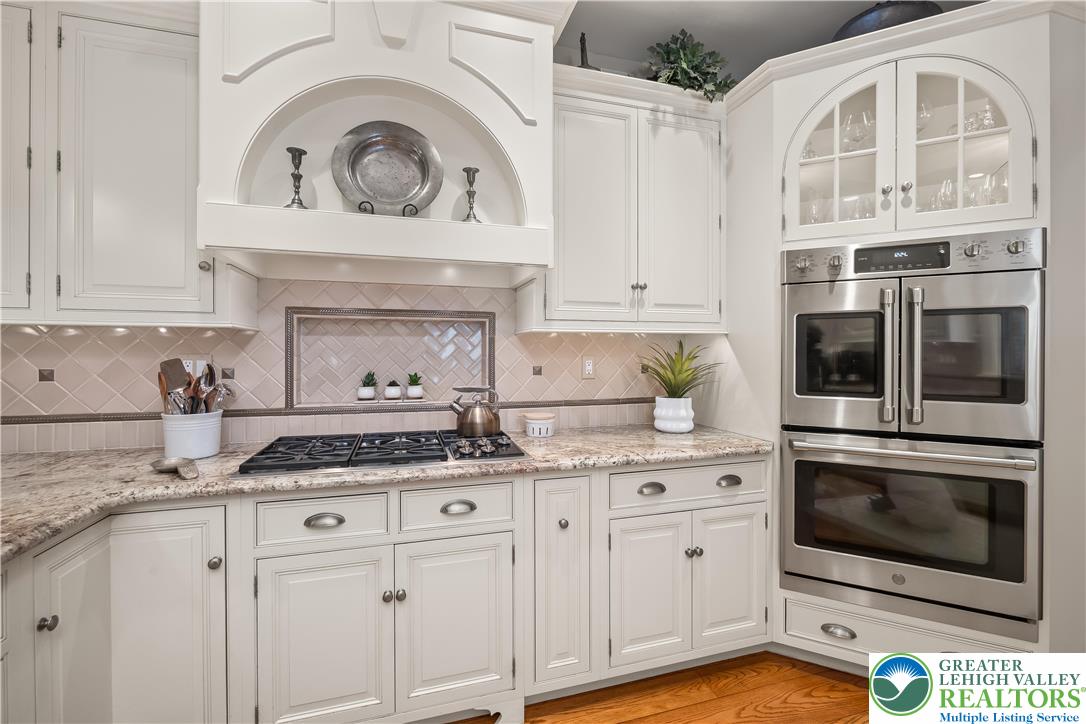 1593 Saucon Valley Road