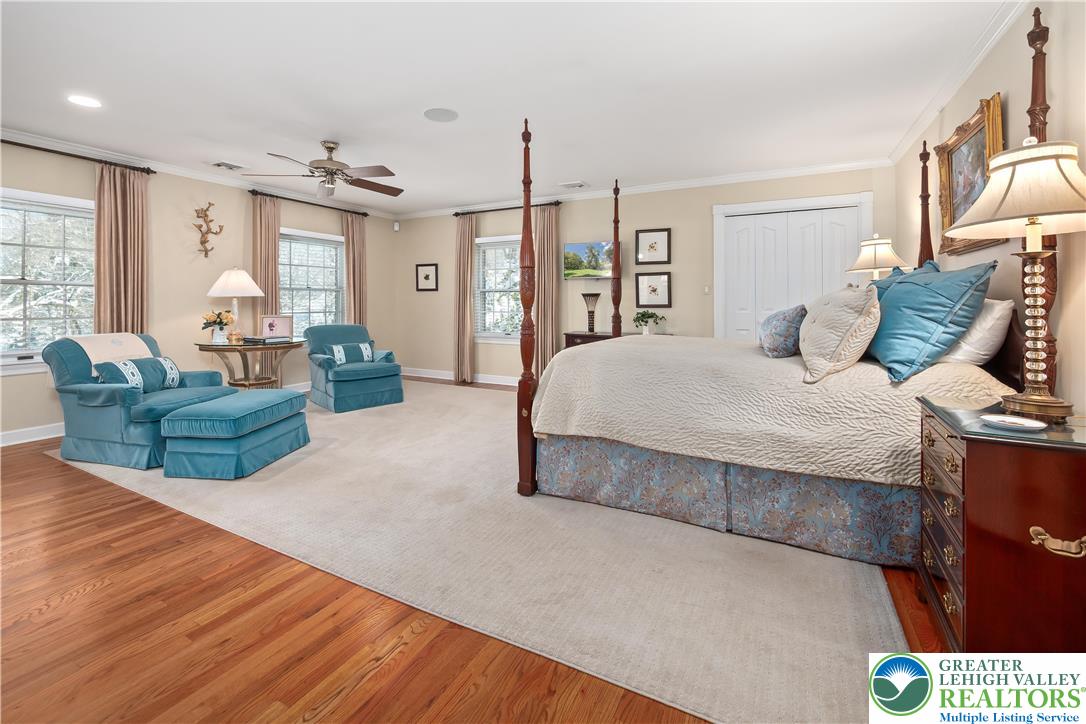 1593 Saucon Valley Road