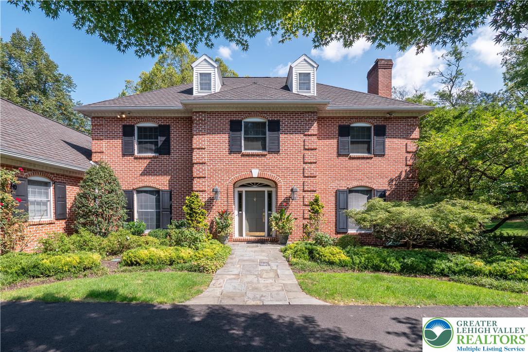 1593 Saucon Valley Road