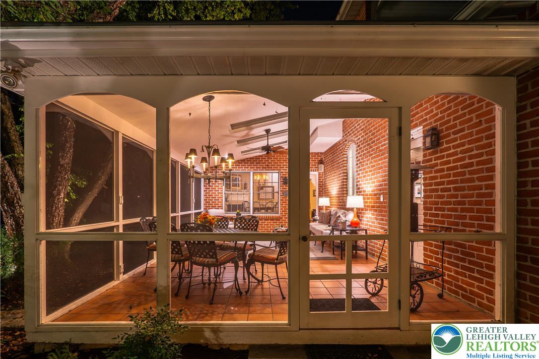 1593 Saucon Valley Road