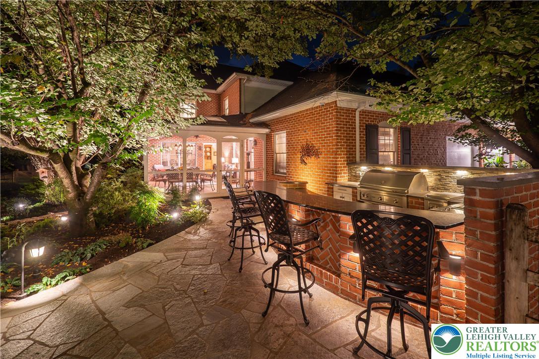 1593 Saucon Valley Road