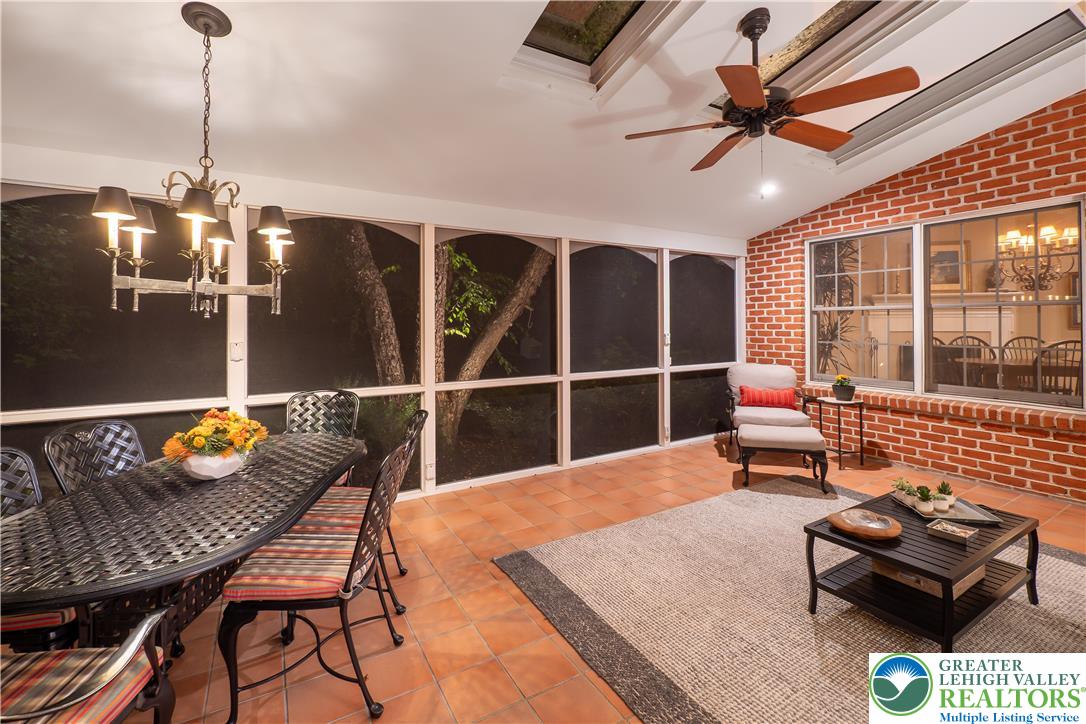 1593 Saucon Valley Road