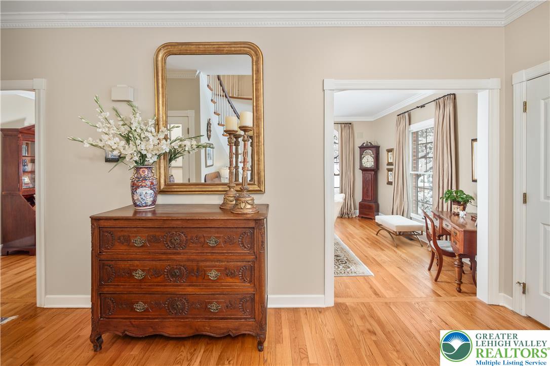 1593 Saucon Valley Road