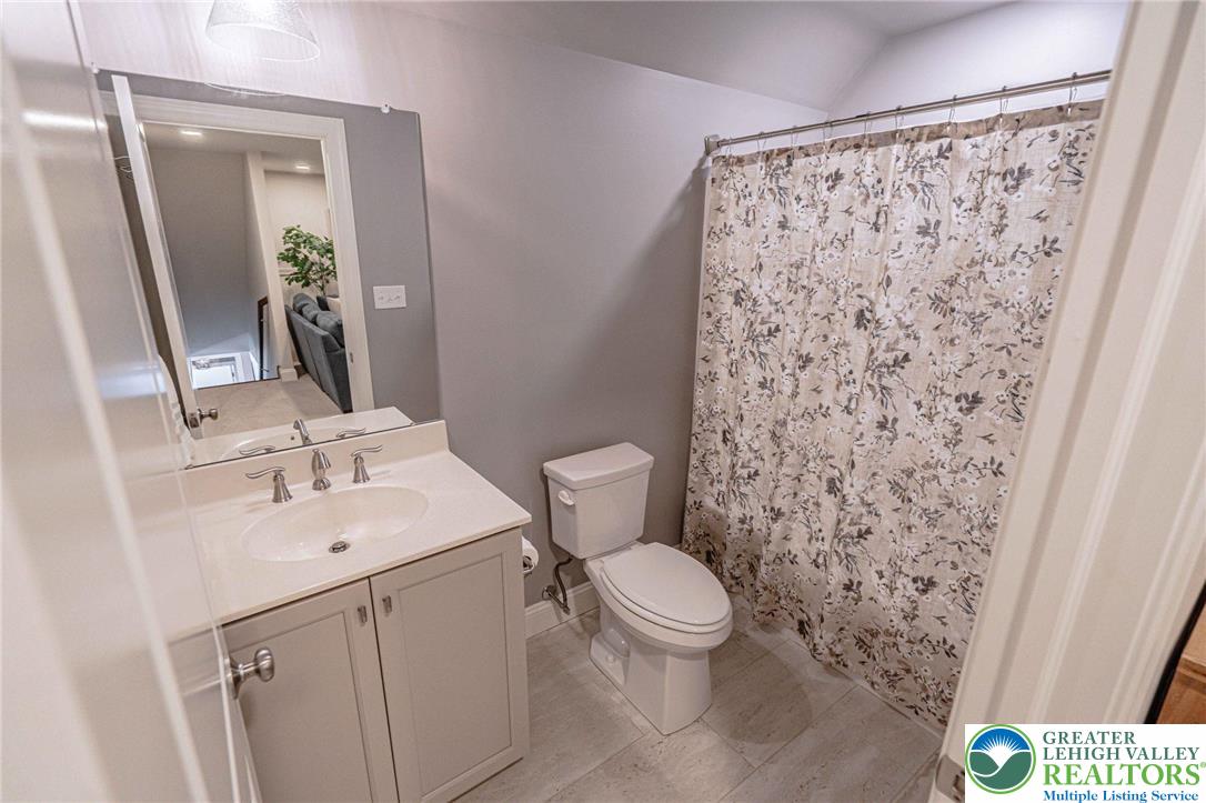 4475 Stonebridge Drive